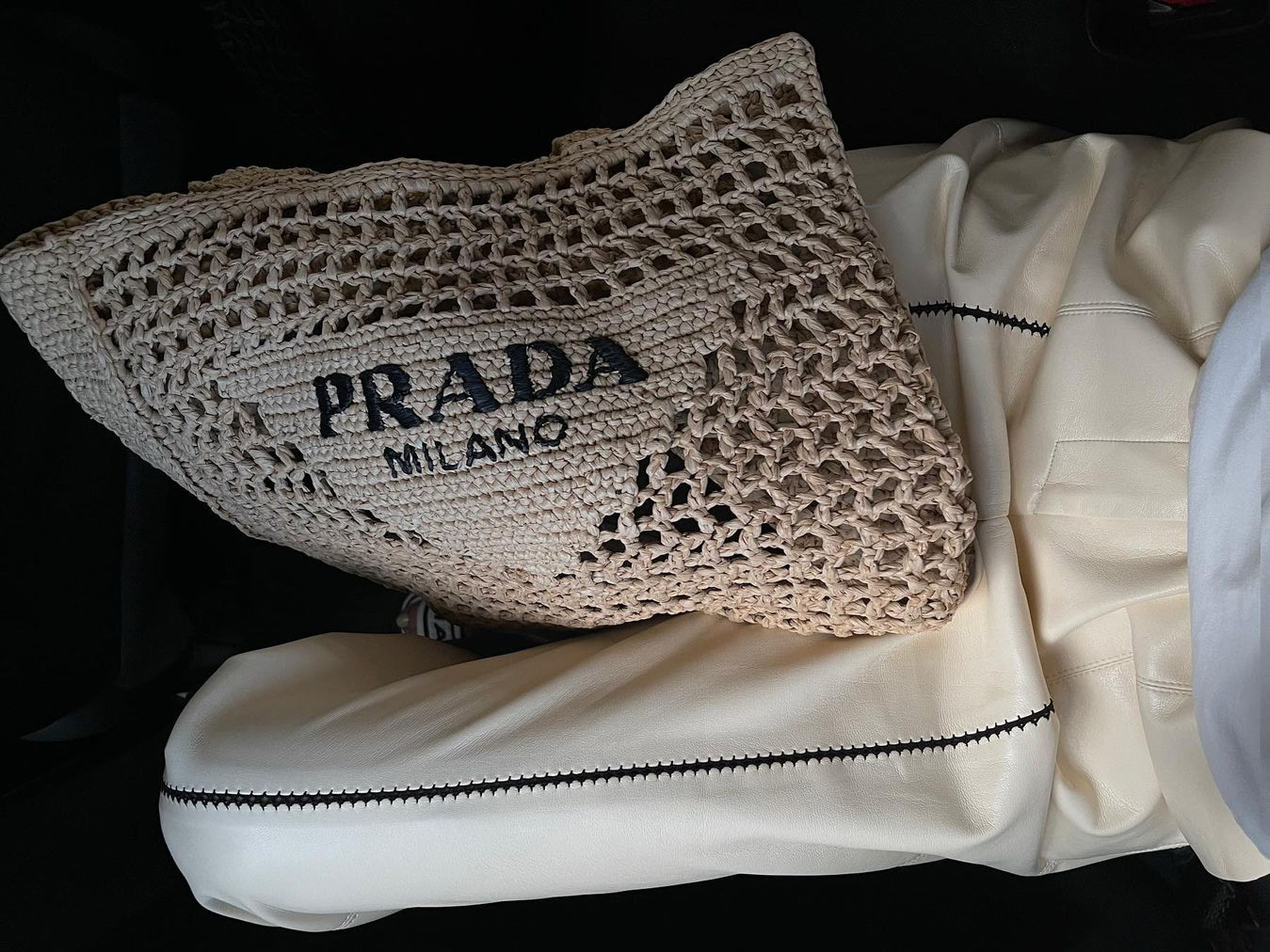 Я очень хочу сумку Prada из рафии