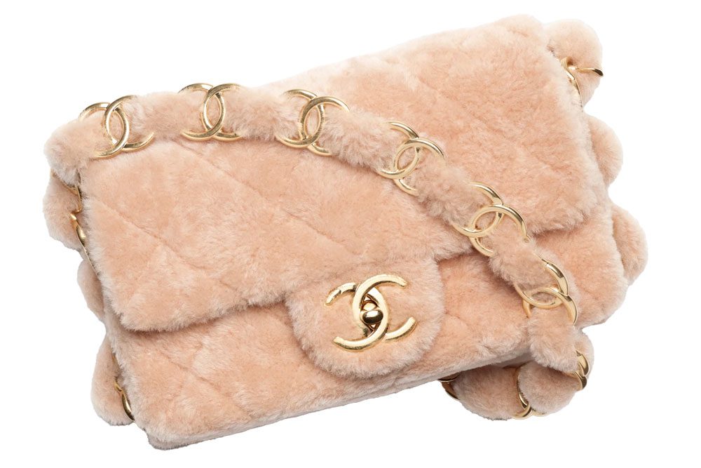 Chanel Shearling Flap, 6 600 долларов