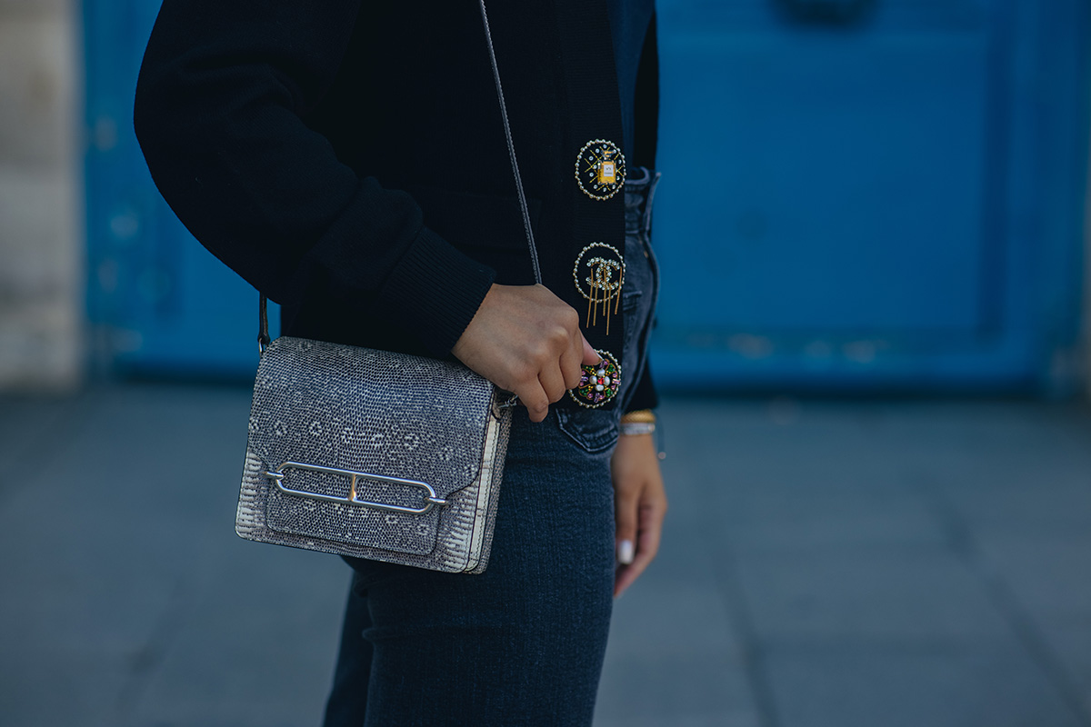 Келли Арифин и её сумка Hermès Roulis
