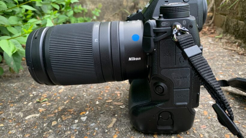 Nikon Z9: вид сбоку и разъёмы