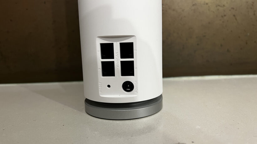 Порты устройства Huawei WiFi Mesh 7