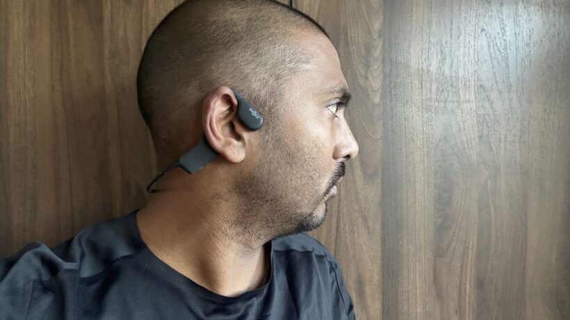 Shokz OpenSwim на рецензенте