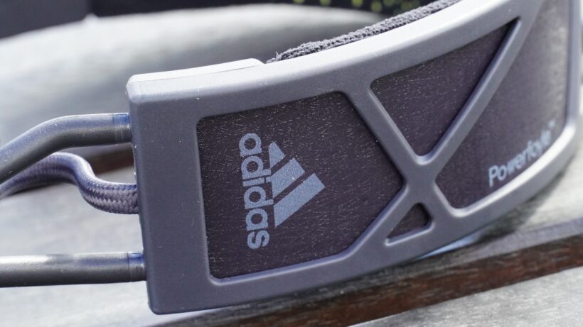 Логотип на повязке Adidas RPT-02 SOL