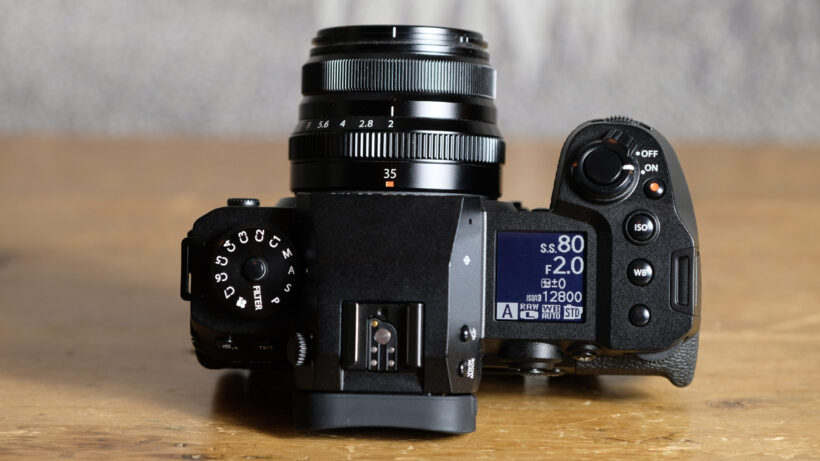 Верхняя часть камеры Fujifilm X-H2