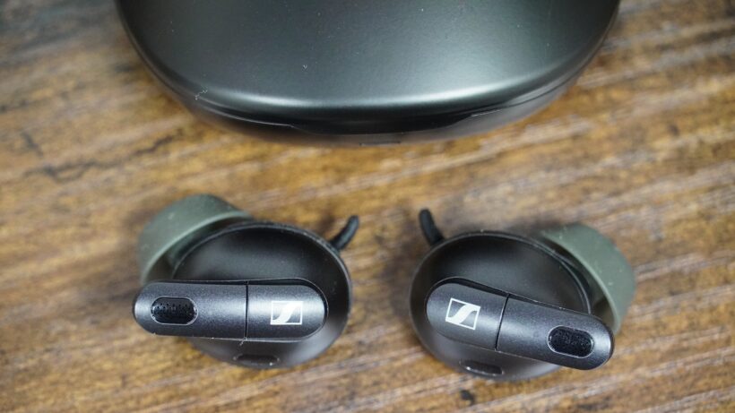 Sennheiser Conversation Clear Plus: обзор сверху вниз