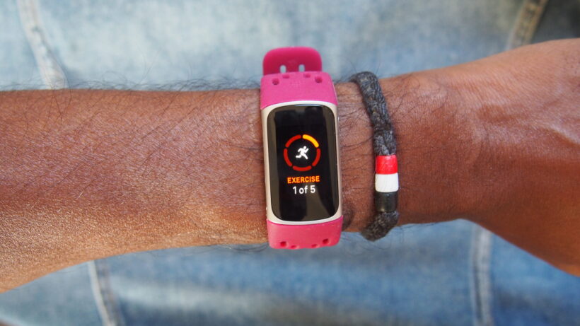 Тренировка с Fitbit Charge 5 — фото 1