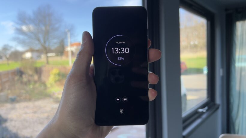 Обзор Motorola Edge 30 Neo — фото 9
