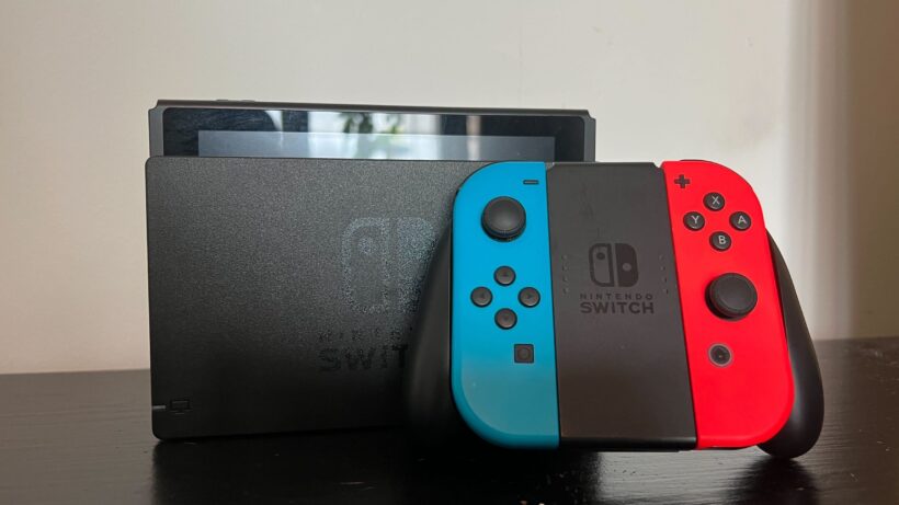 Док-станция и контроллеры для Nintendo Switch — фото 2