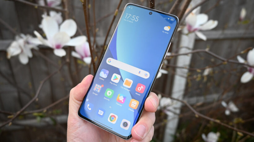 Дисплей смартфона Xiaomi 12