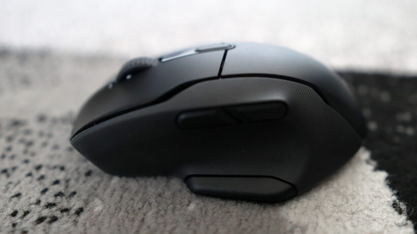 Вид мыши Roccat Kone Air сбоку