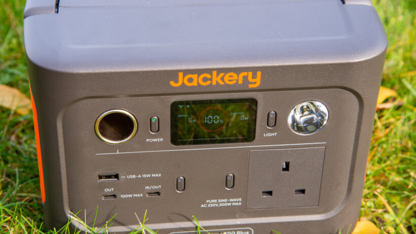 Дисплей Jackery Explorer 300 Plus