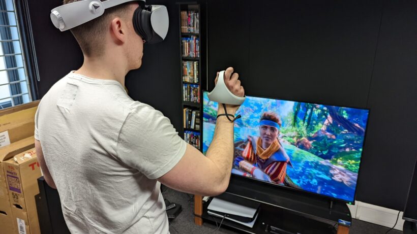 Наш сотрудник играет в Horizon на PlayStation VR 2