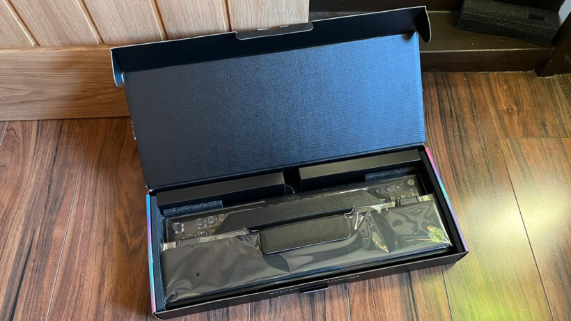 Упаковка Roccat Vulcan II.