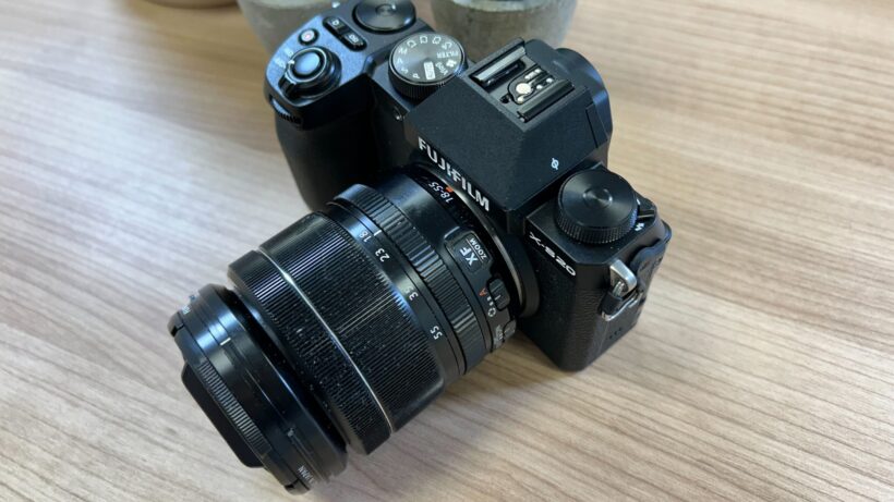 Fujifilm X-S20 сверху