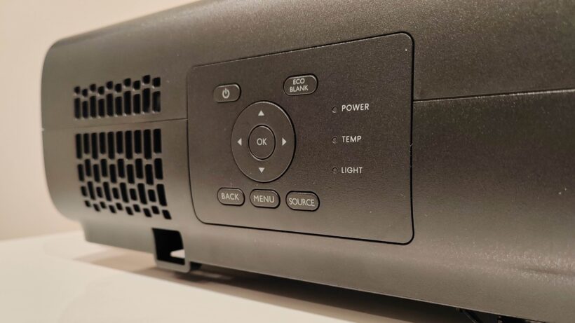 Боковые элементы управления BenQ W4000i