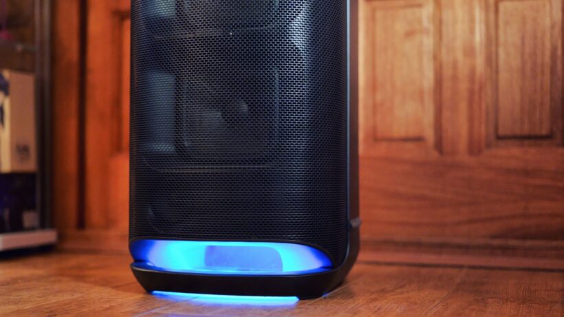 Светодиодная лампа Sony SRS-XV800