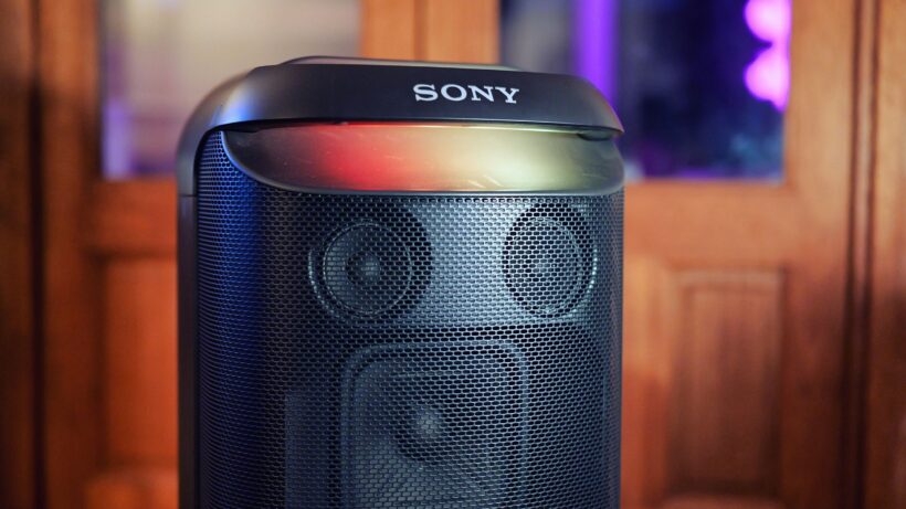 Sony SRS-XV800: атмосфера вечеринки