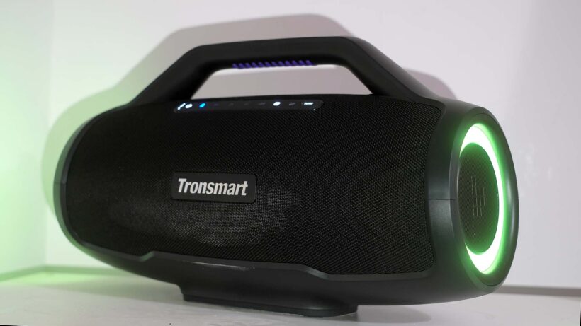 Портативная акустическая система Tronsmart Bang Max со светодиодной подсветкой.