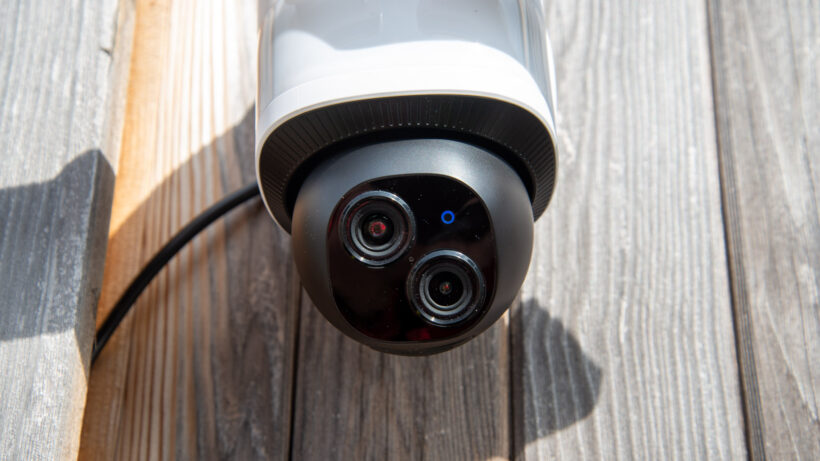 Объективы камеры Eufy Floodlight Camera E340