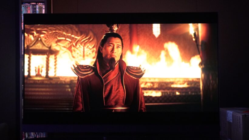 Philips 55OLED908 «Последний маг воздуха» с Ambilight