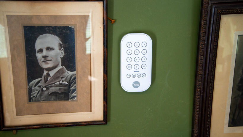 Клавиатура Yale Smart Alarm