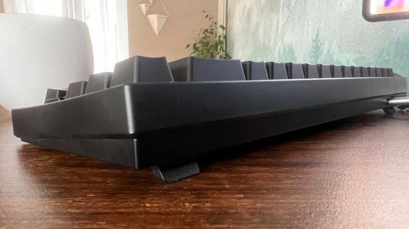 Задняя часть клавиатуры Cherry XTRFY K5V2.